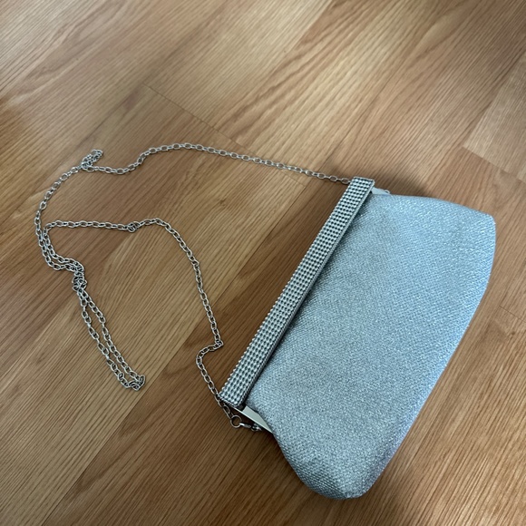 Nina Sweeny 21 Clutch, Silver - Picture 7 of 9